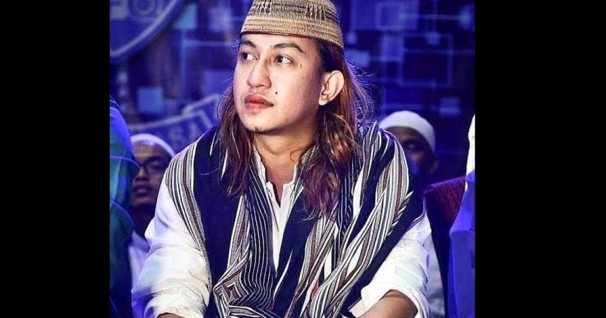 Habib Bahar bin Smith Kecam Materi Komika Pandji Pragiwaksono Soal Sholat