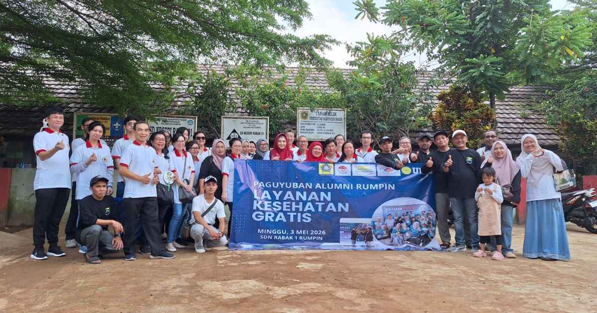 Sebanyak 300 warga Kecamatan Rumpin mendapatkan akses layanan kesehatan gratis yang diselenggarakan oleh Paguyuban Alumni Rumpin bekerja sama dengan Komunitas Sosial Titian Kasih.