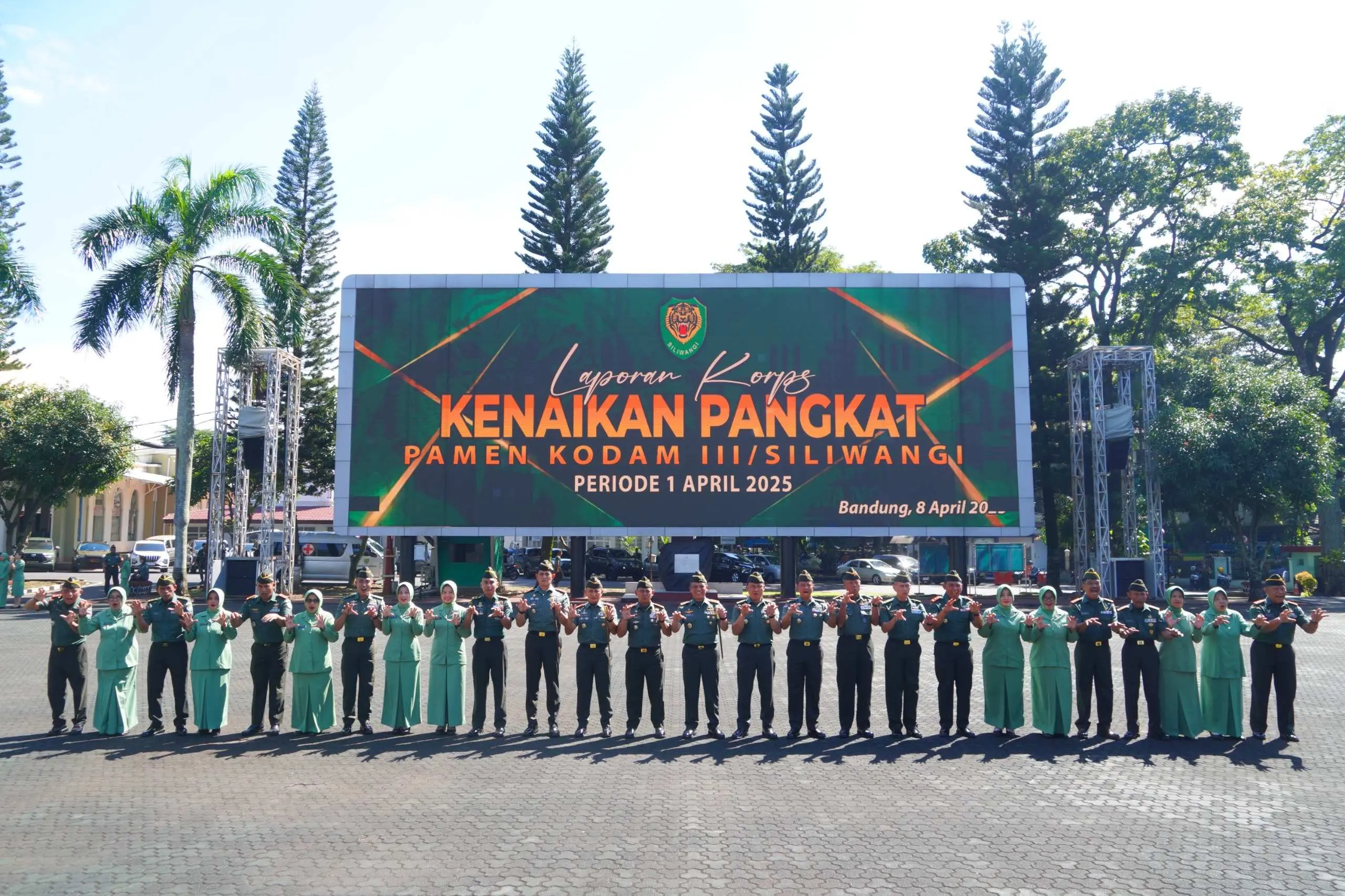 Danrem 061/SK Hadiri Acara Kenaikan Pangkat Pamen