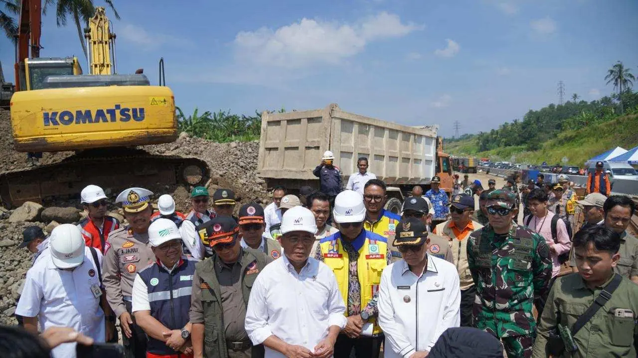 Brigjen TNI Faisol Izuddin Karimi Dampingi Kunjungan Kerja Kepala BNPB ke Ruas Tol Bocimi