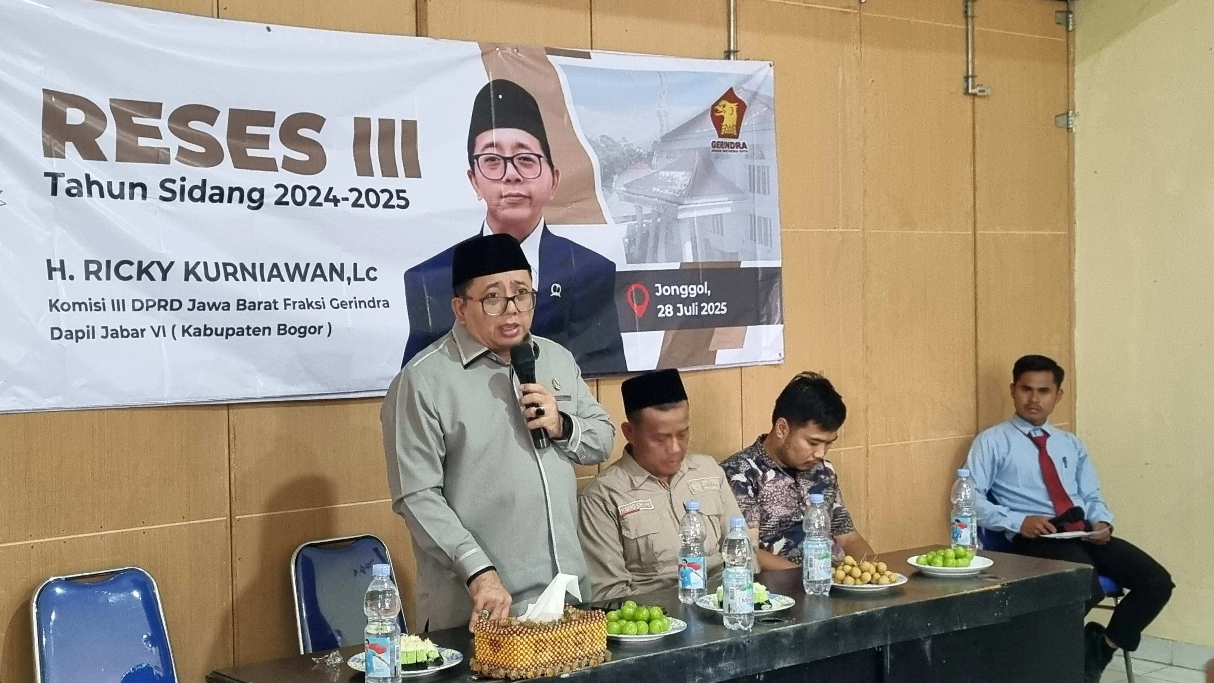 H. Ricky Kurniawan Ajak Pemuda Jadi Mitra Pembangunan saat Reses di Cibinong