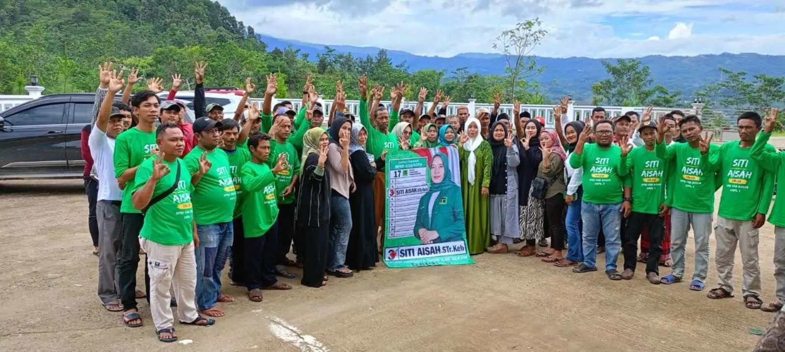 Bisa Jadi Dewan Pertama Asal Cigudeg: Bidan Desa Siti Aisah Masuk 5 Besar Dapil 5 Kab Bogor di Real Count KPU